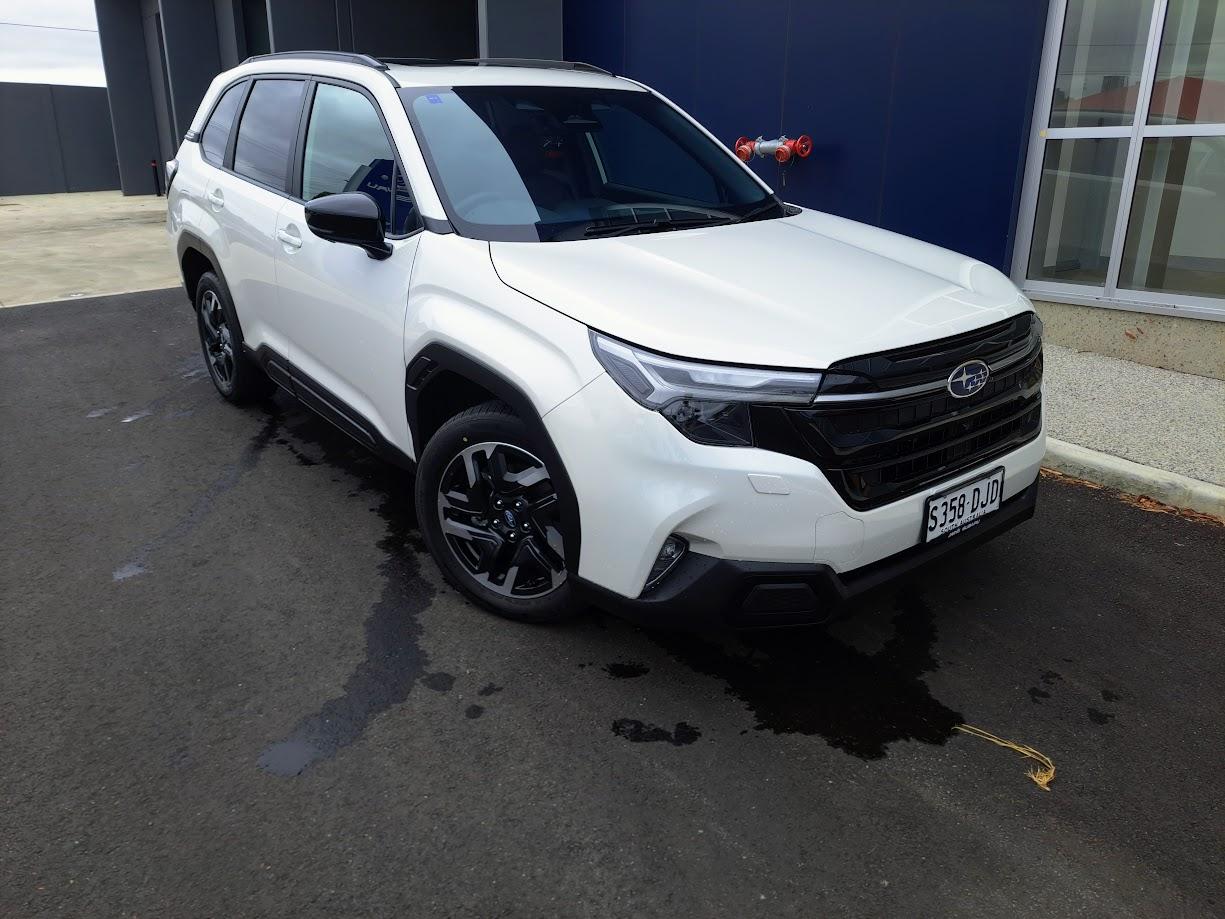 2025 Demo Subaru Forester S6