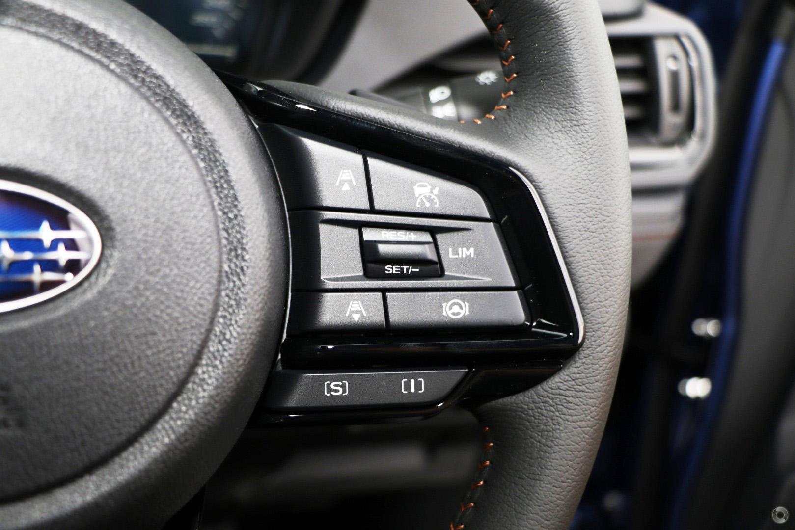 2025 Subaru Forester Hybrid Touring — photo 14