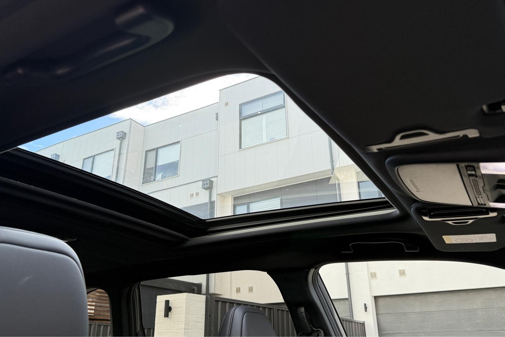 2025 Subaru Forester Touring — photo 21