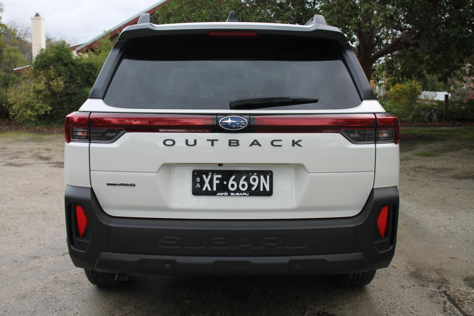 2026 Subaru Outback AWD — photo 4
