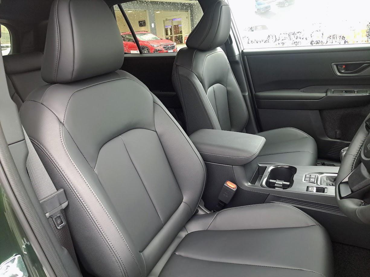 2026 Subaru Outback AWD Premium — photo 6