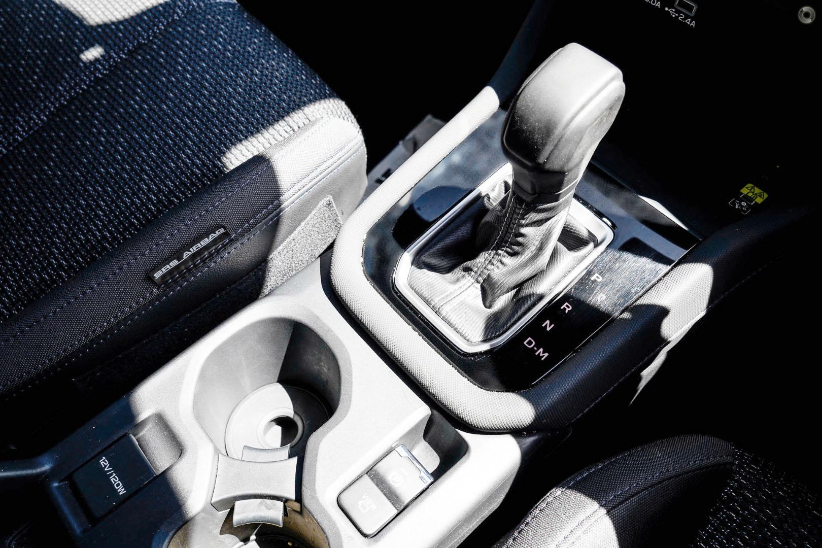 2026 Subaru Forester Premium — photo 2