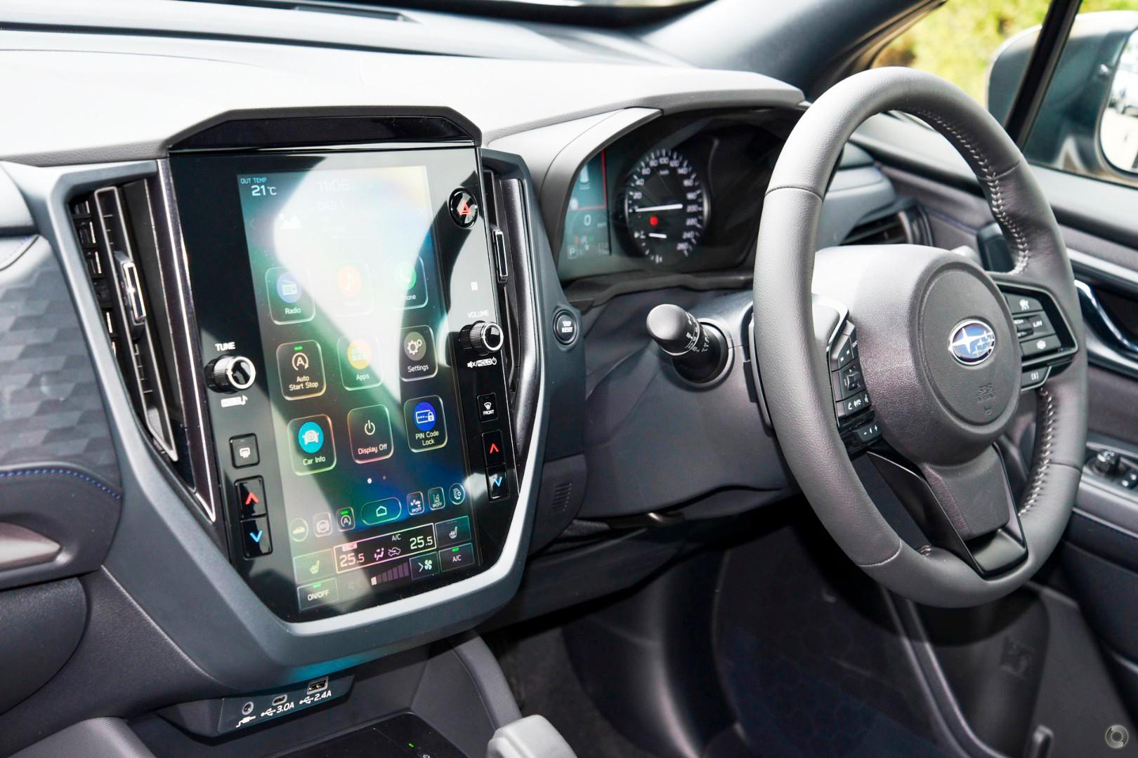 2026 Subaru Forester — photo 8
