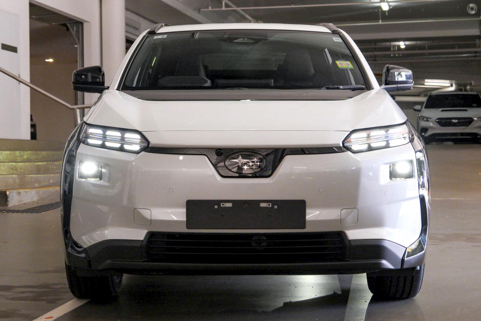 2026 Subaru Solterra AWD — photo 2