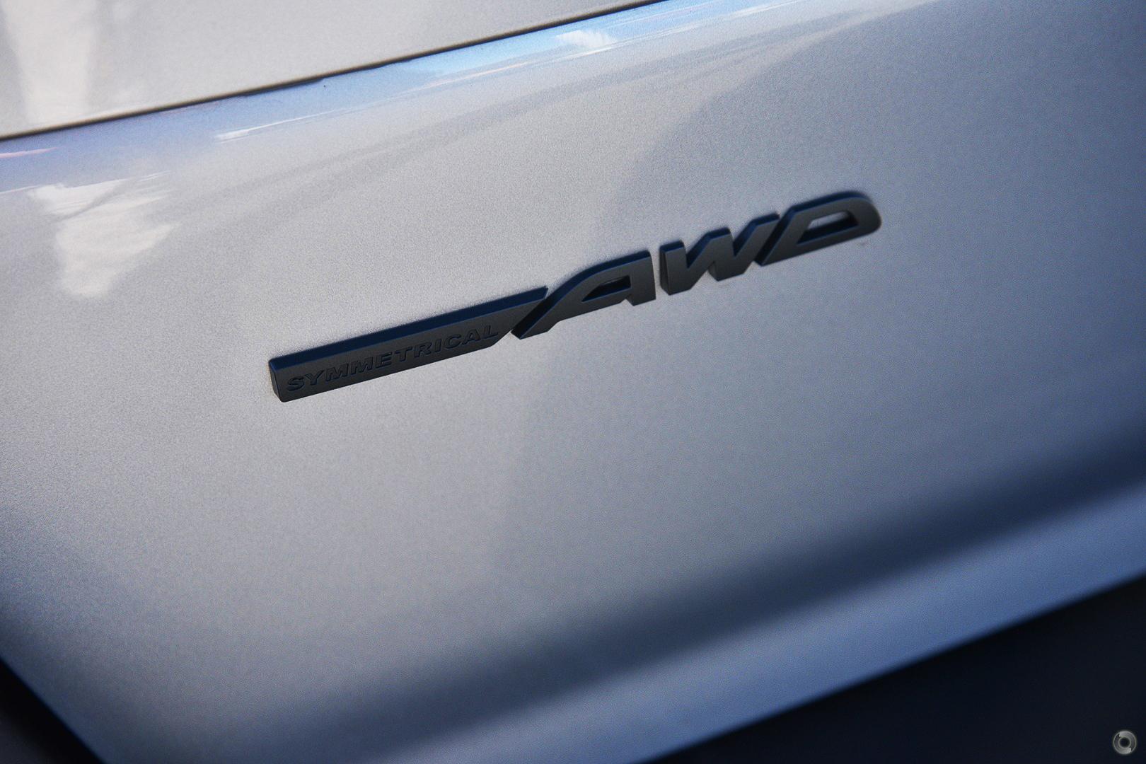 2026 Subaru Outback AWD — photo 9