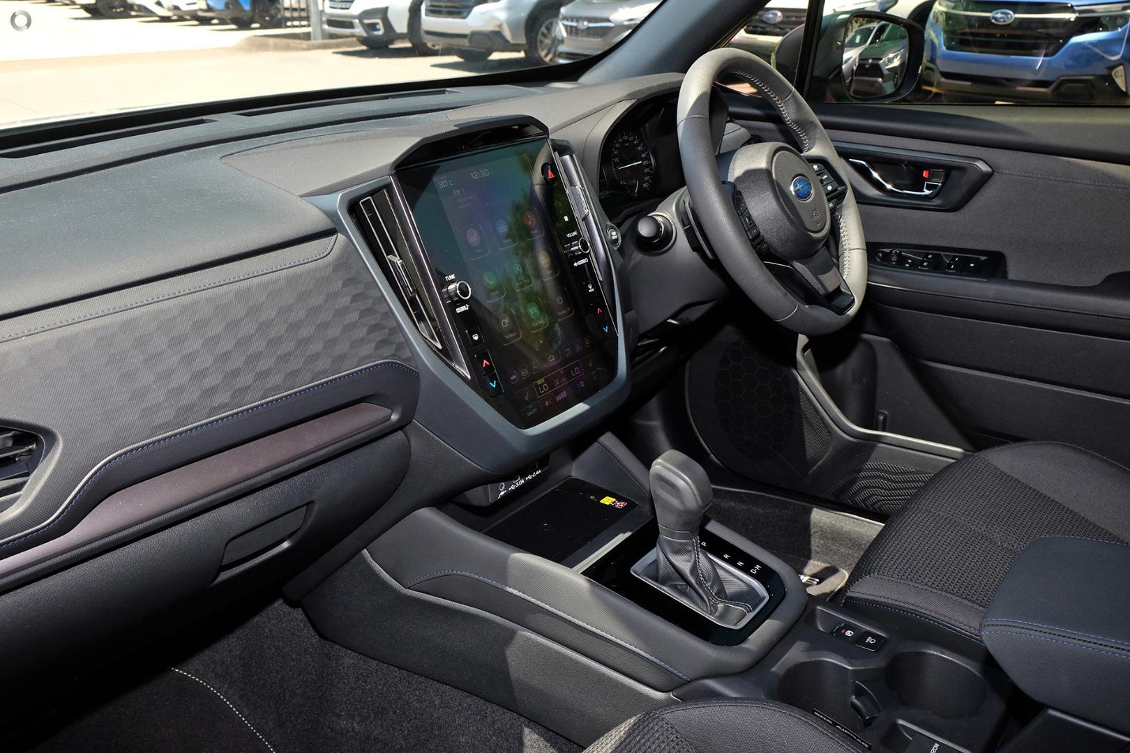 2026 Subaru Forester Premium — photo 7