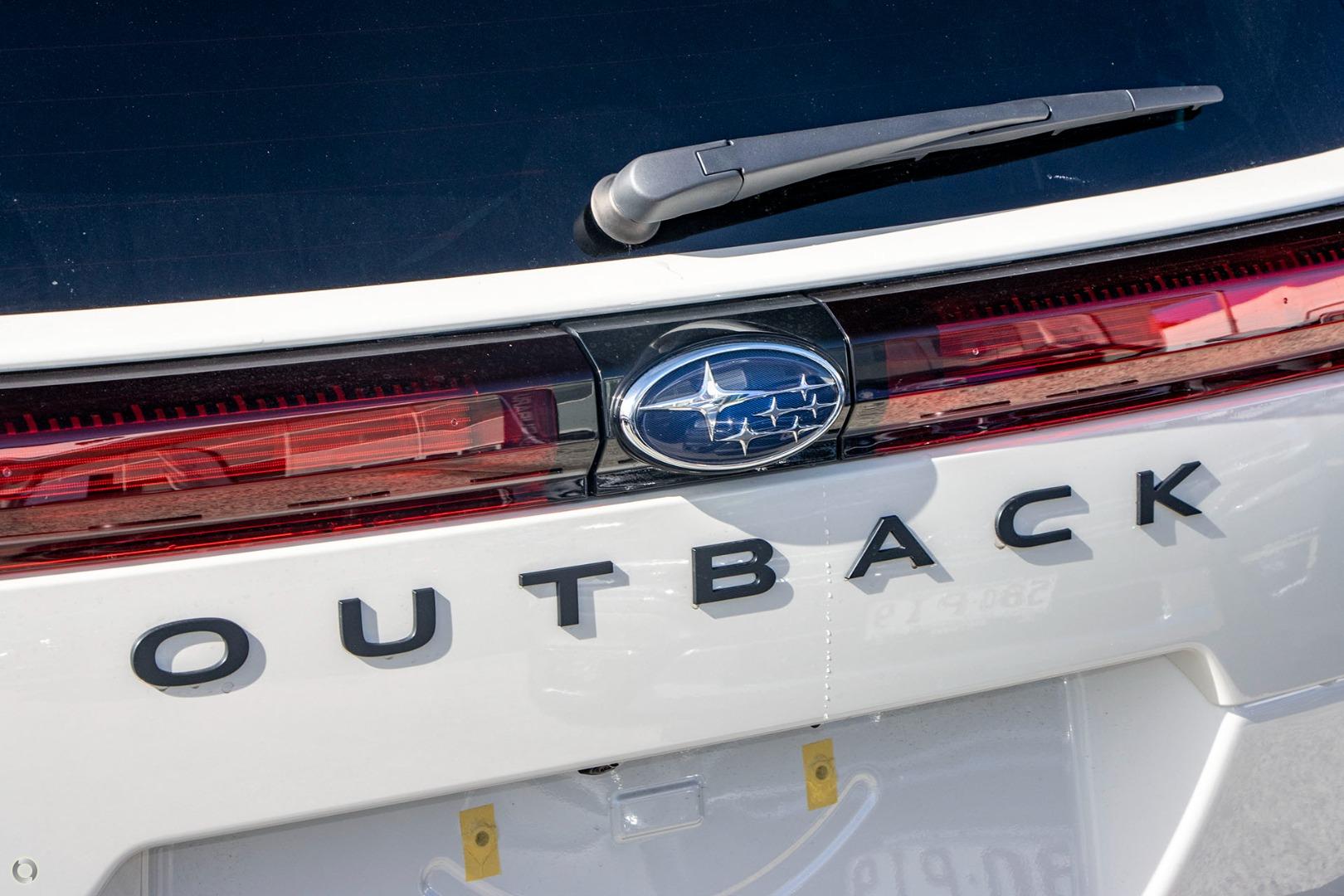 2026 Subaru Outback AWD Touring — photo 6