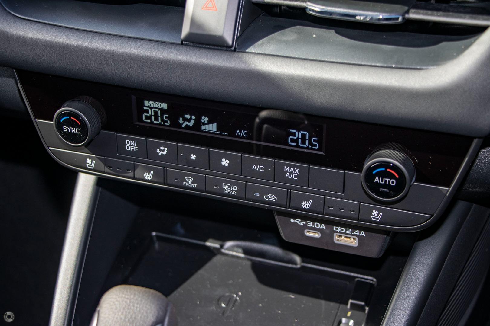 2026 Subaru Outback AWD Touring — photo 7