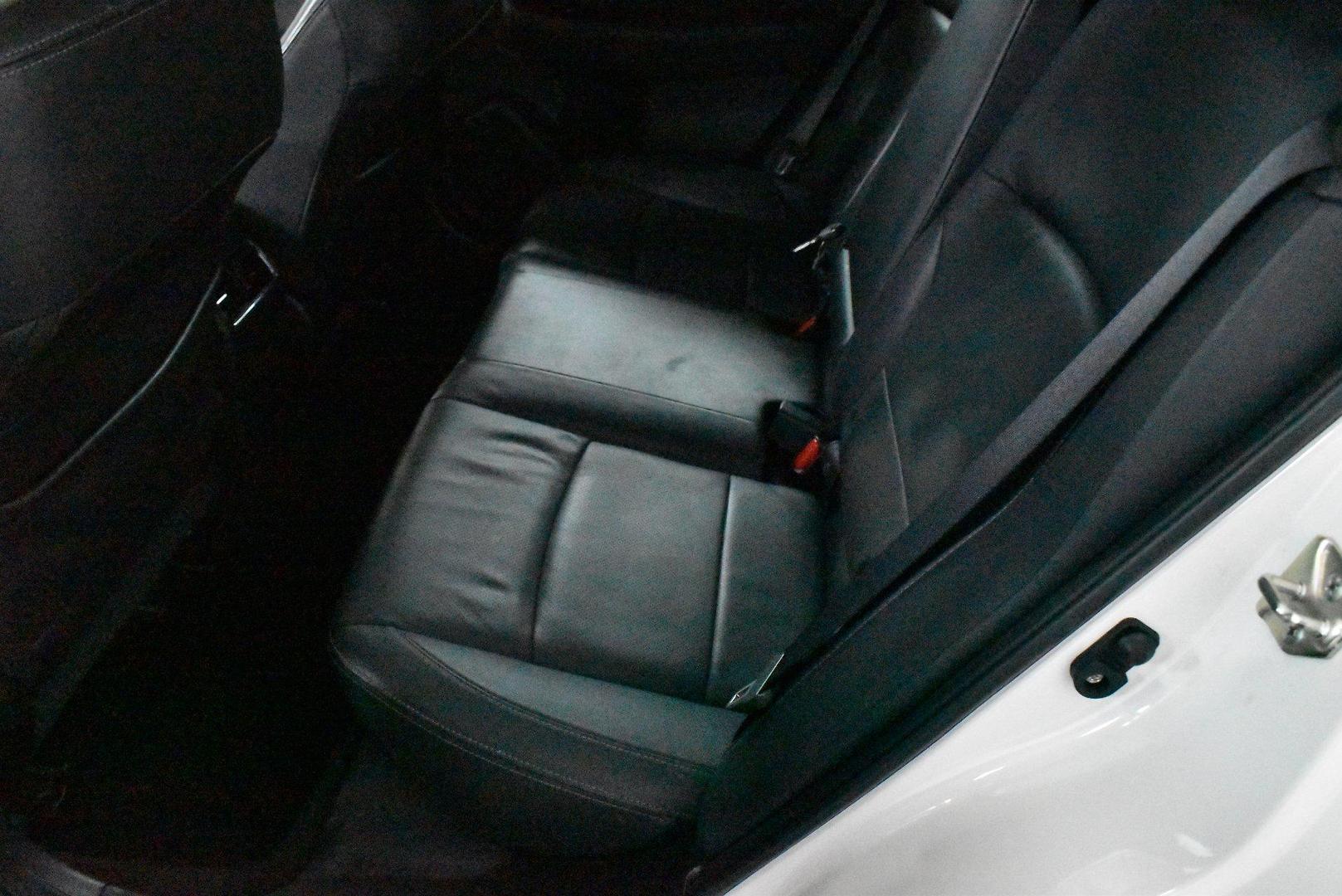 2017 Subaru Outback 25i Premium — photo 8