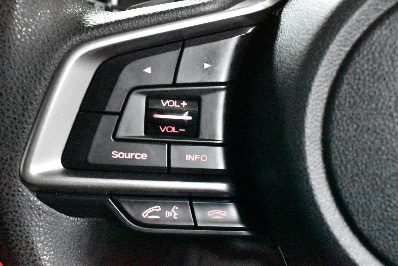 2017 Subaru Impreza 20i — photo 21