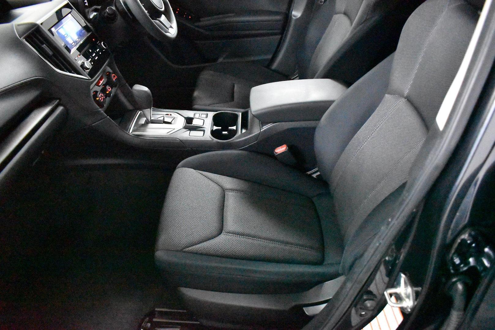 2017 Subaru Impreza 20i — photo 7