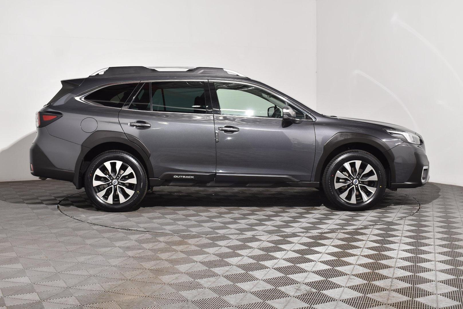 2023 Subaru Outback AWD Touring XT — photo 10