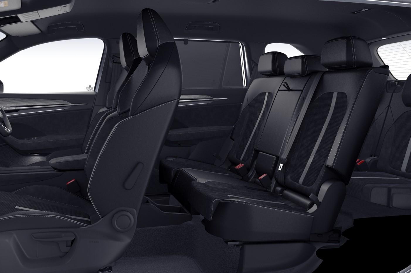 2025 SKODA Kodiaq 140TSI Sportline — photo 6