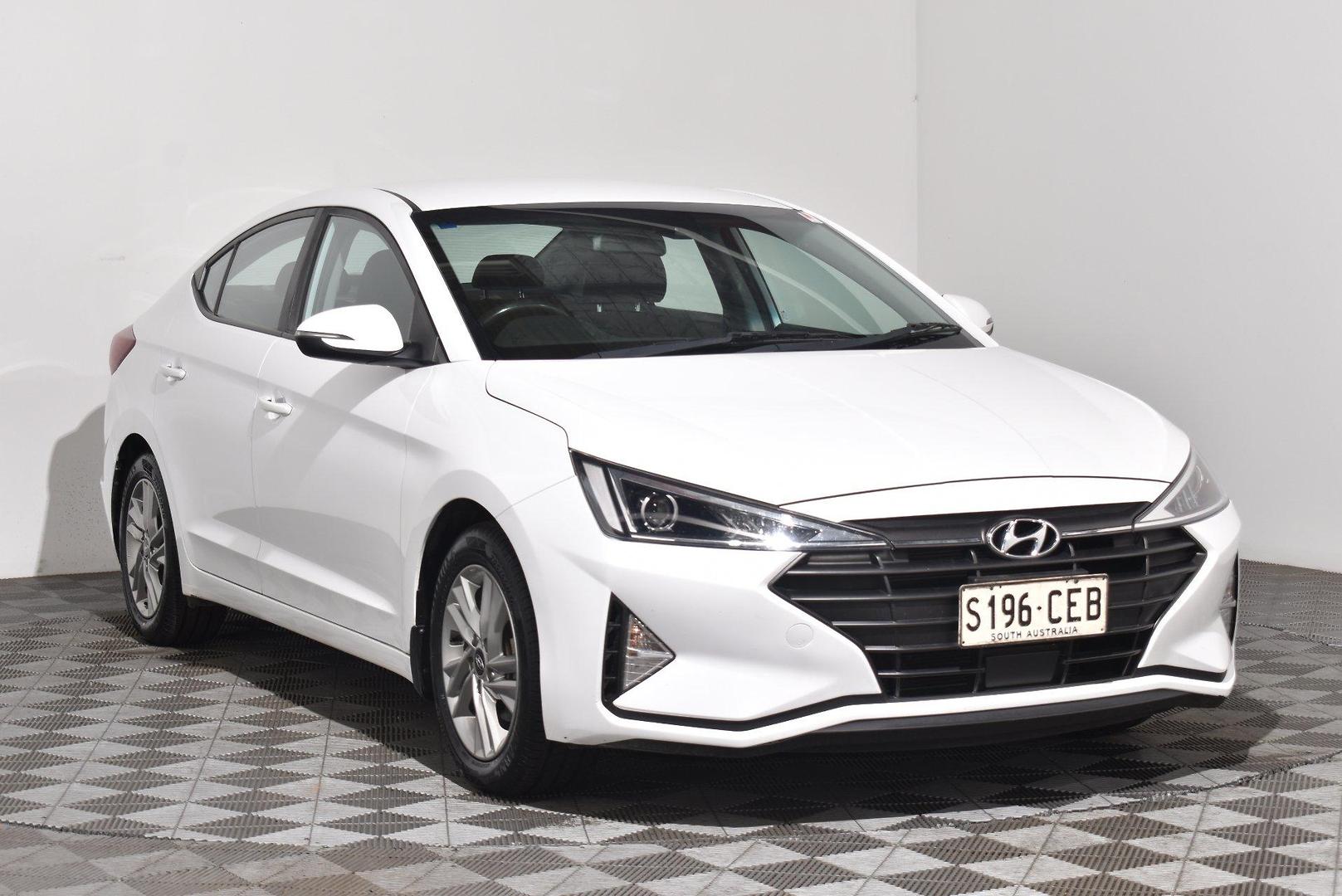 2019 Hyundai Elantra Active — photo 1