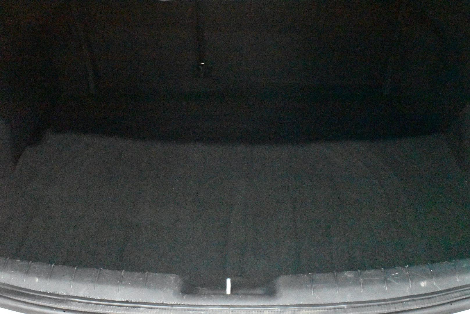 2019 Hyundai Elantra Active — photo 16