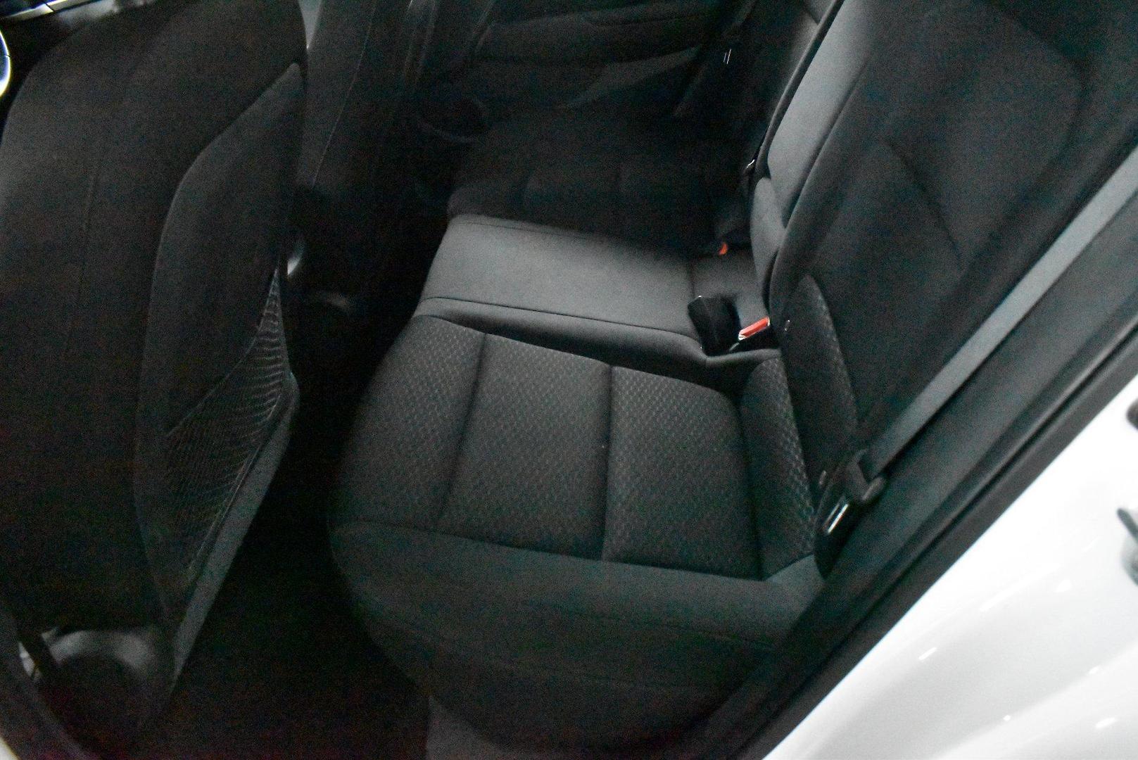 2019 Hyundai Elantra Active — photo 8