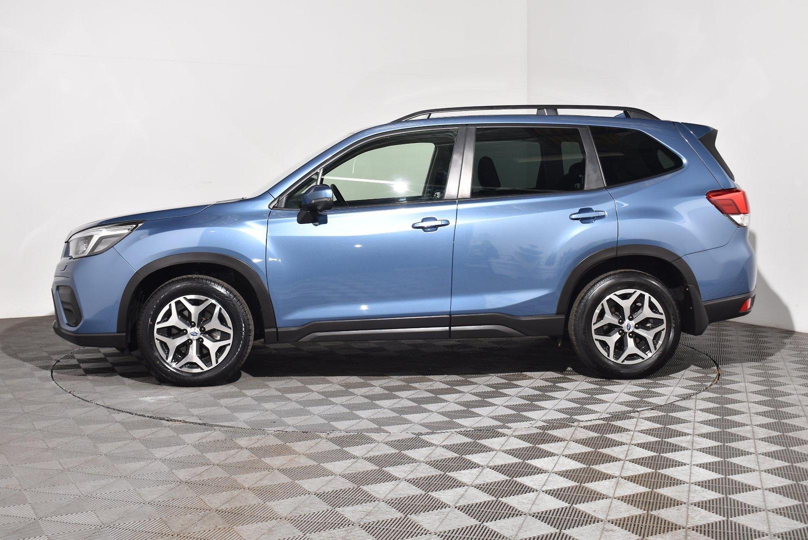 2020 Subaru Forester 25iL — photo 11