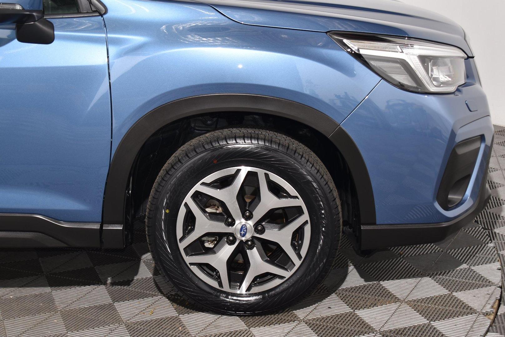 2020 Subaru Forester 25iL — photo 18