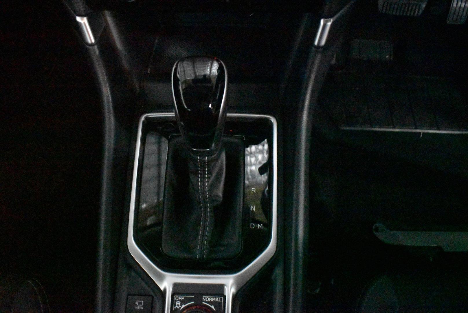 2020 Subaru Forester 25iL — photo 20