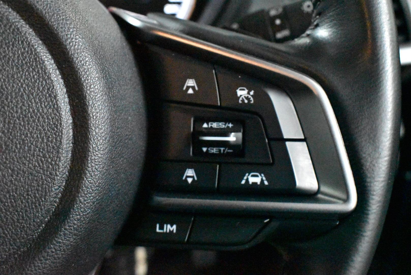 2020 Subaru Forester 25iL — photo 22