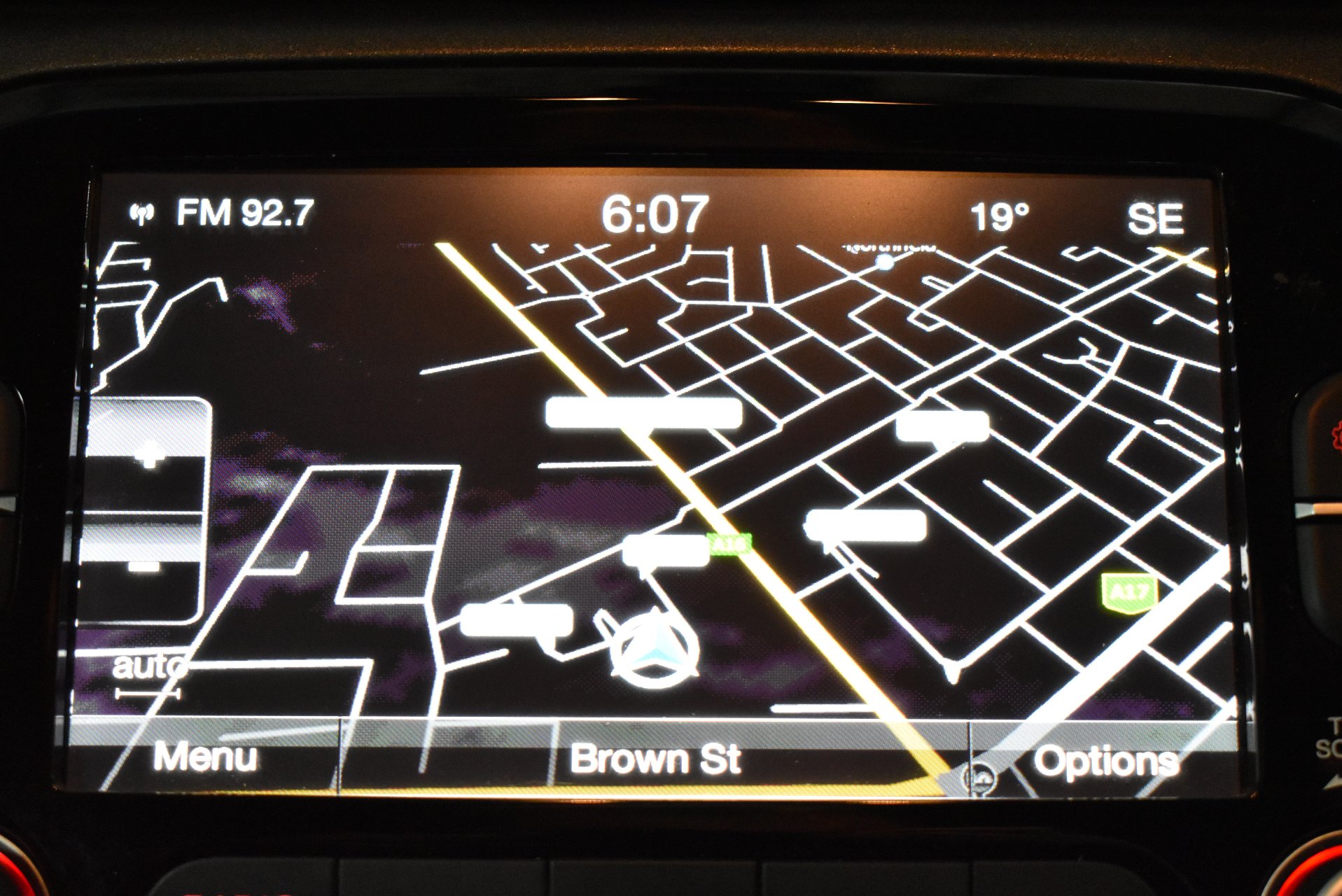 2015 Alfa Romeo Giulietta Distinctive — photo 22