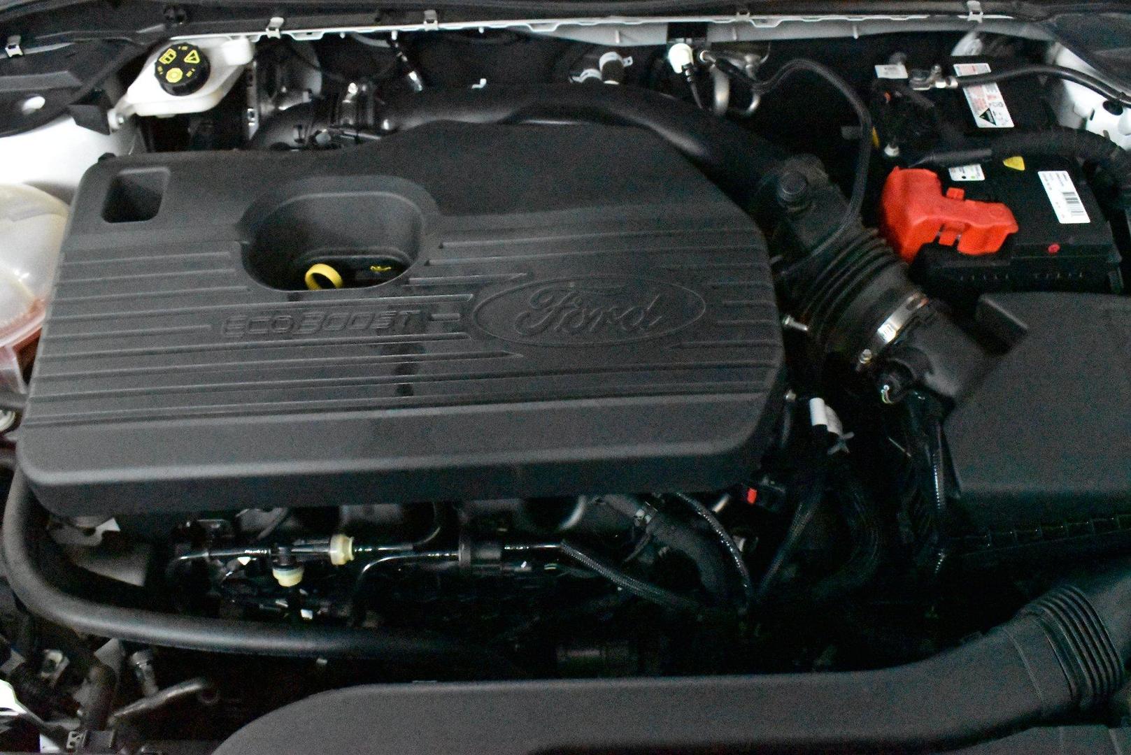 2020 Ford Escape — photo 17