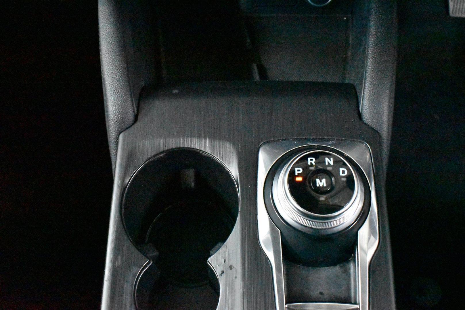 2020 Ford Escape — photo 20