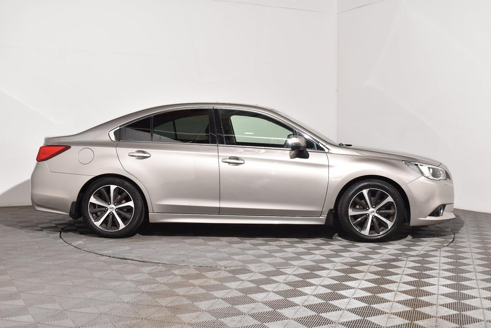 2015 Subaru Liberty 25i Premium — photo 10