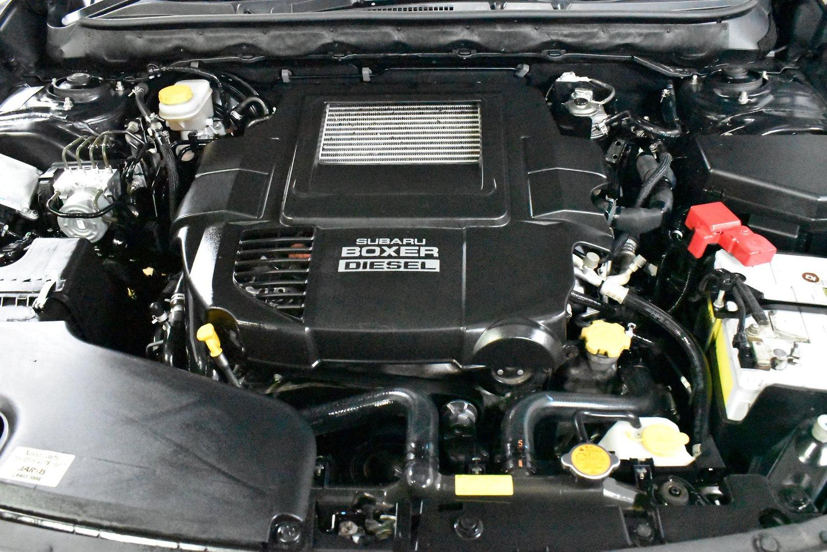 2018 Subaru Outback 20D Premium — photo 16