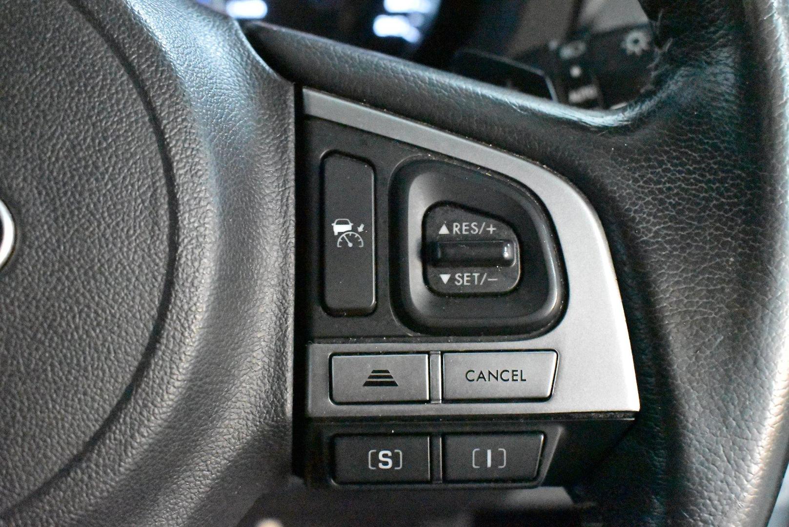 2016 Subaru Forester 25iL Special Edition — photo 22