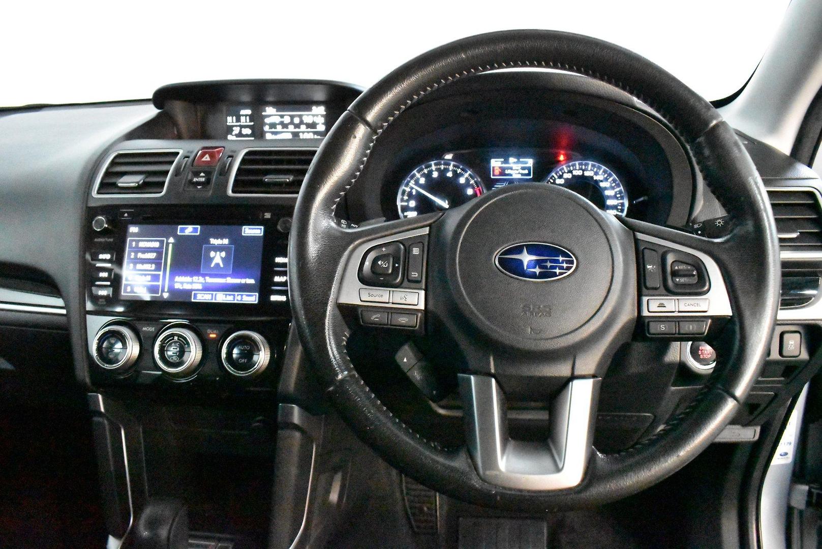 2016 Subaru Forester 25iL Special Edition — photo 5