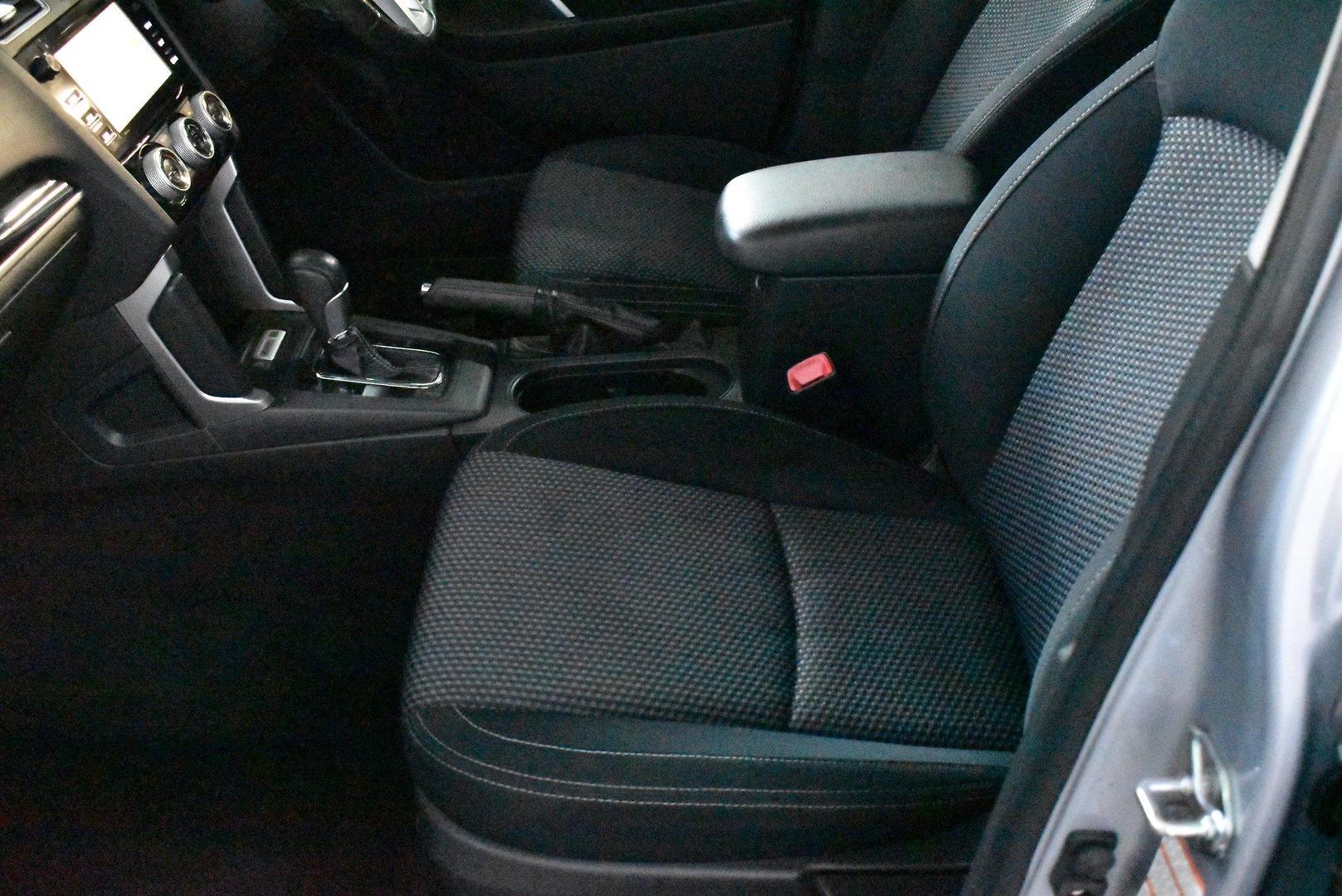 2016 Subaru Forester 25iL Special Edition — photo 7