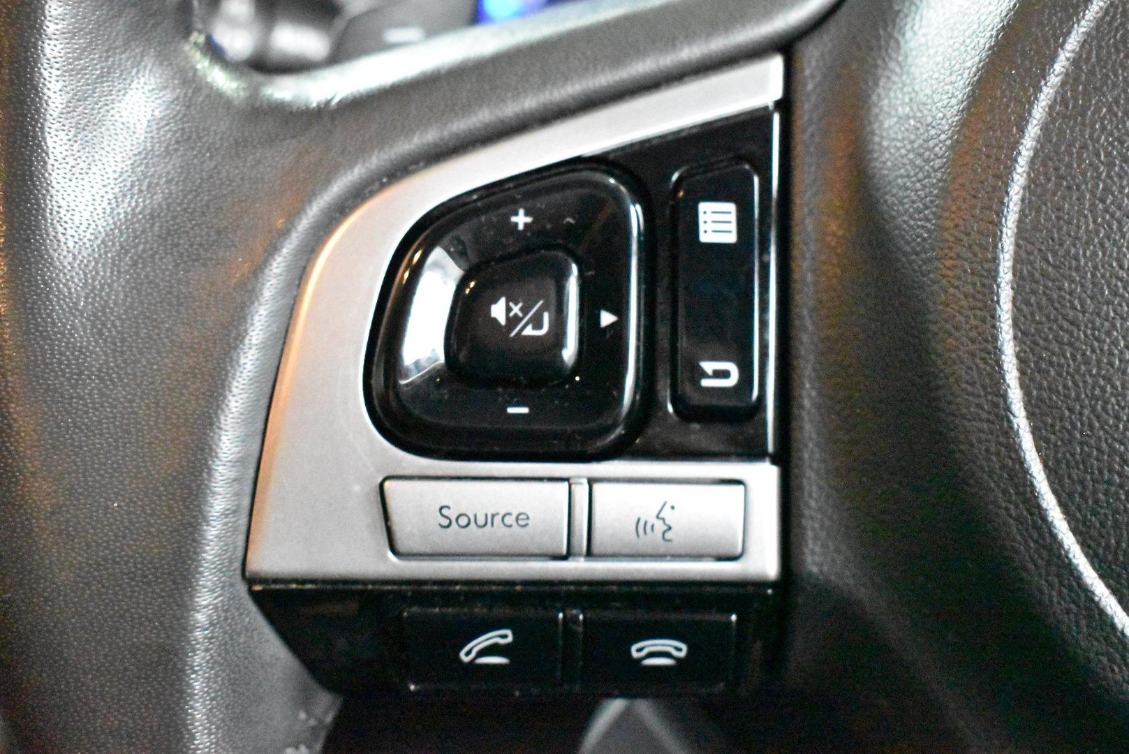 2016 Subaru Outback 25i Premium — photo 21