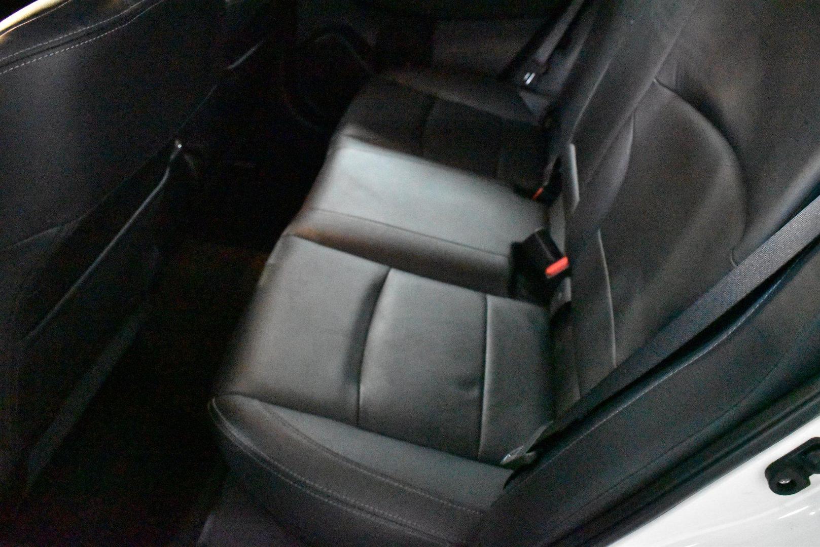 2016 Subaru Outback 25i Premium — photo 8