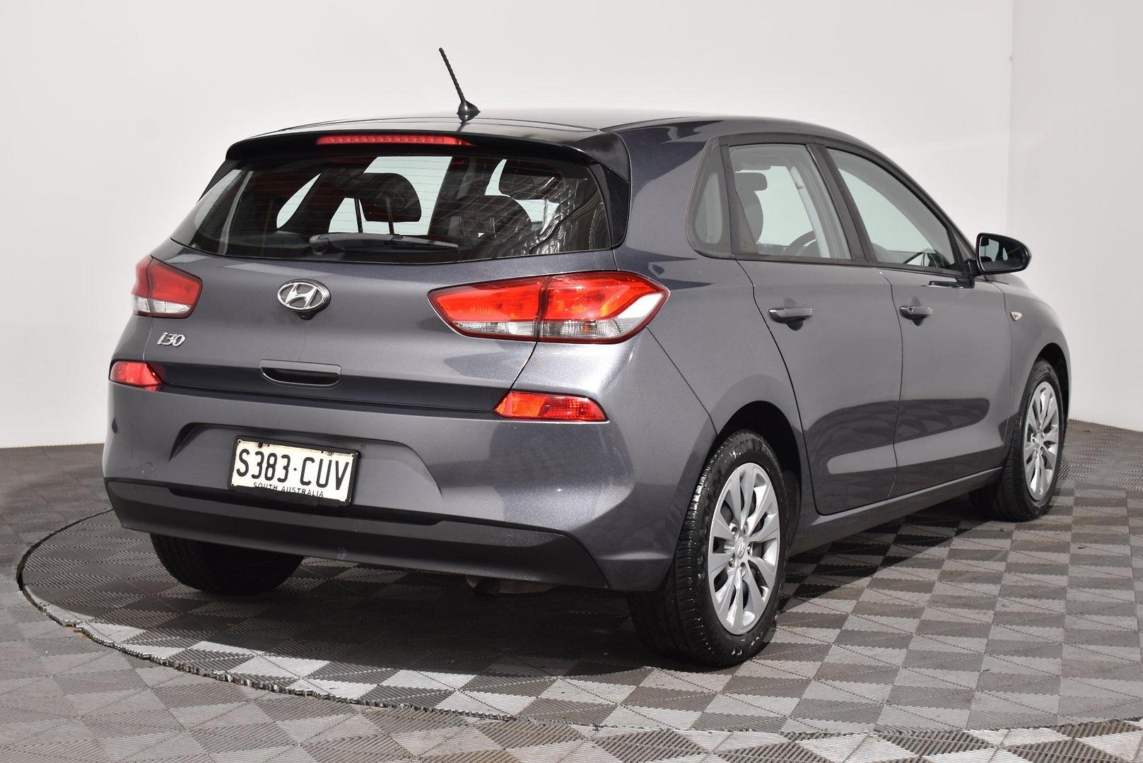 2017 Hyundai i30 Go — photo 2