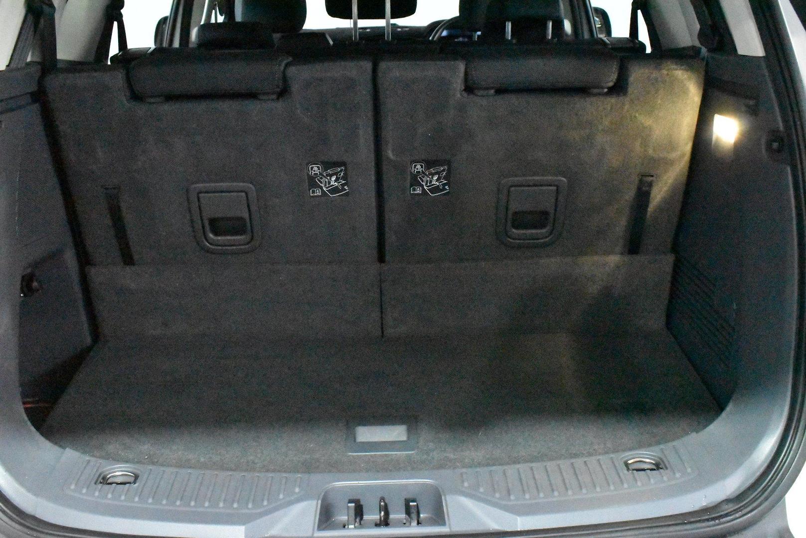 2017 Ford Everest Ambiente — photo 16
