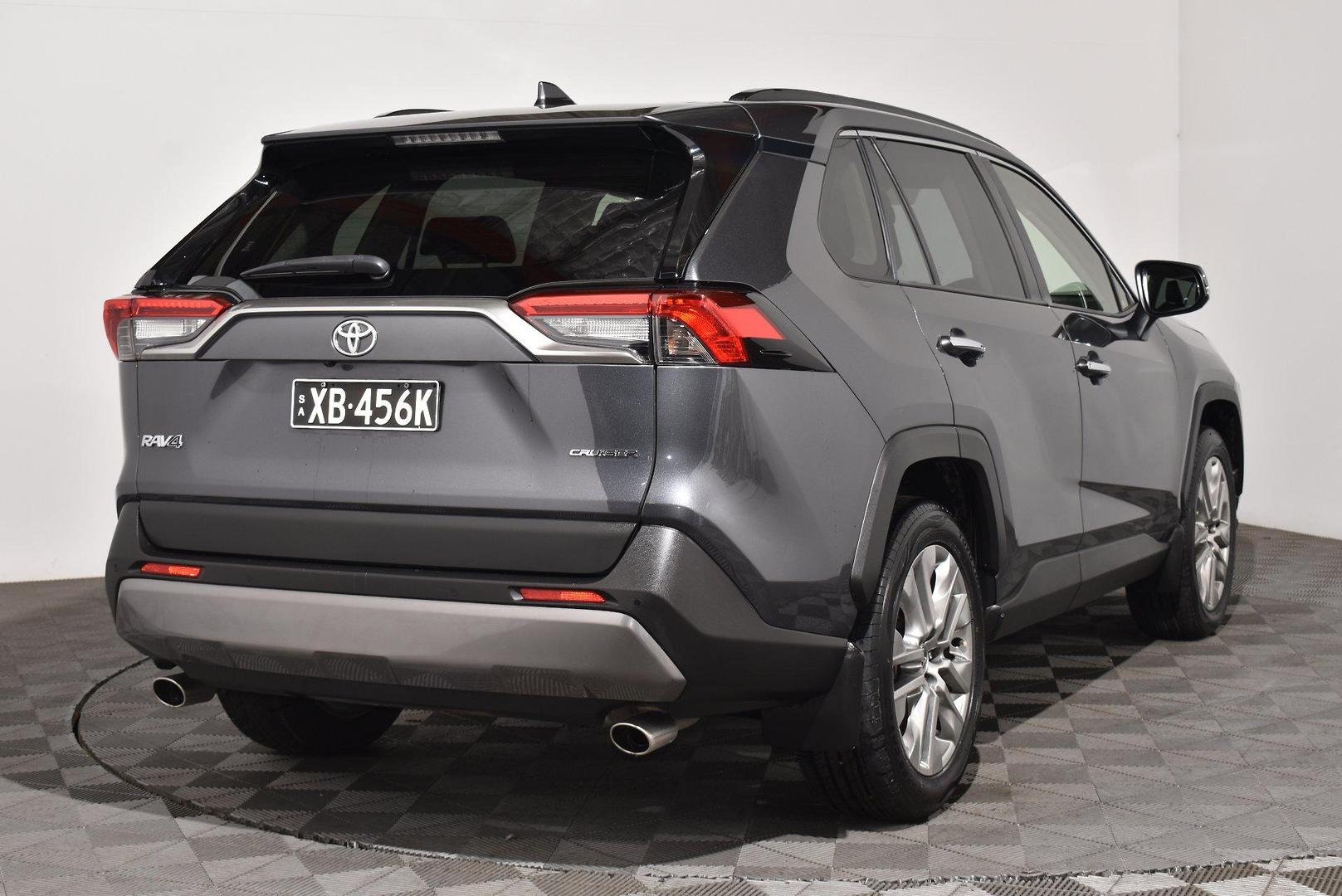 2021 Toyota RAV4 Cruiser — photo 15