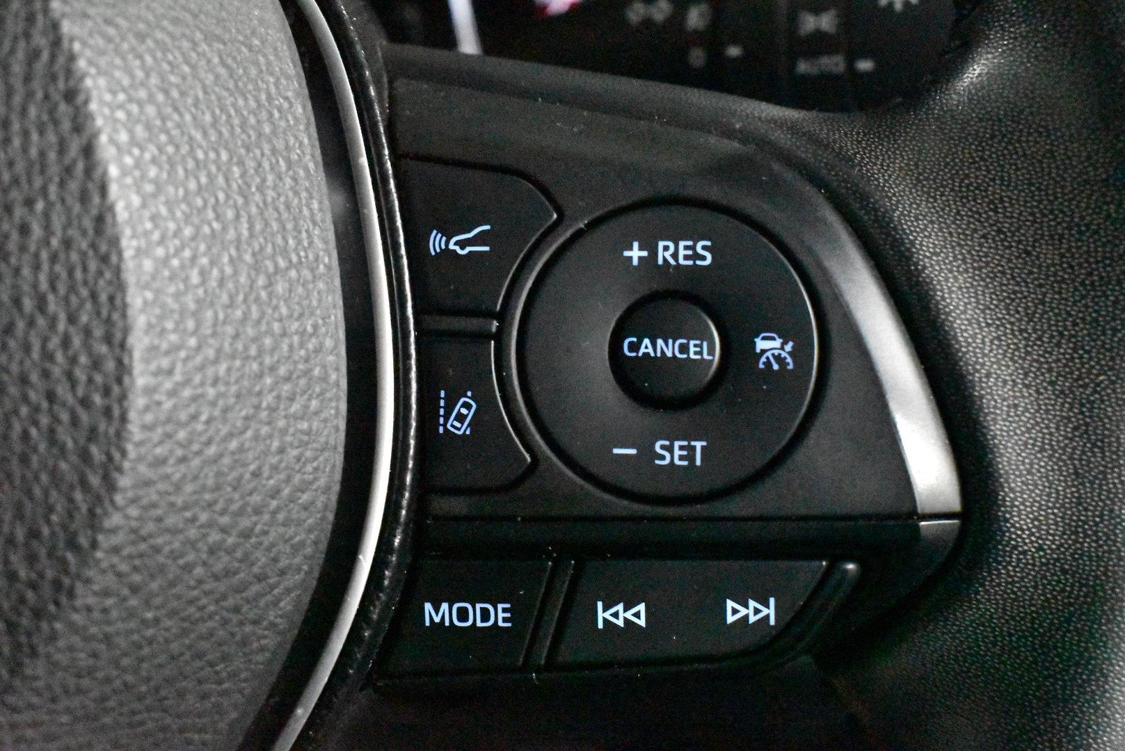 2021 Toyota RAV4 Cruiser — photo 23