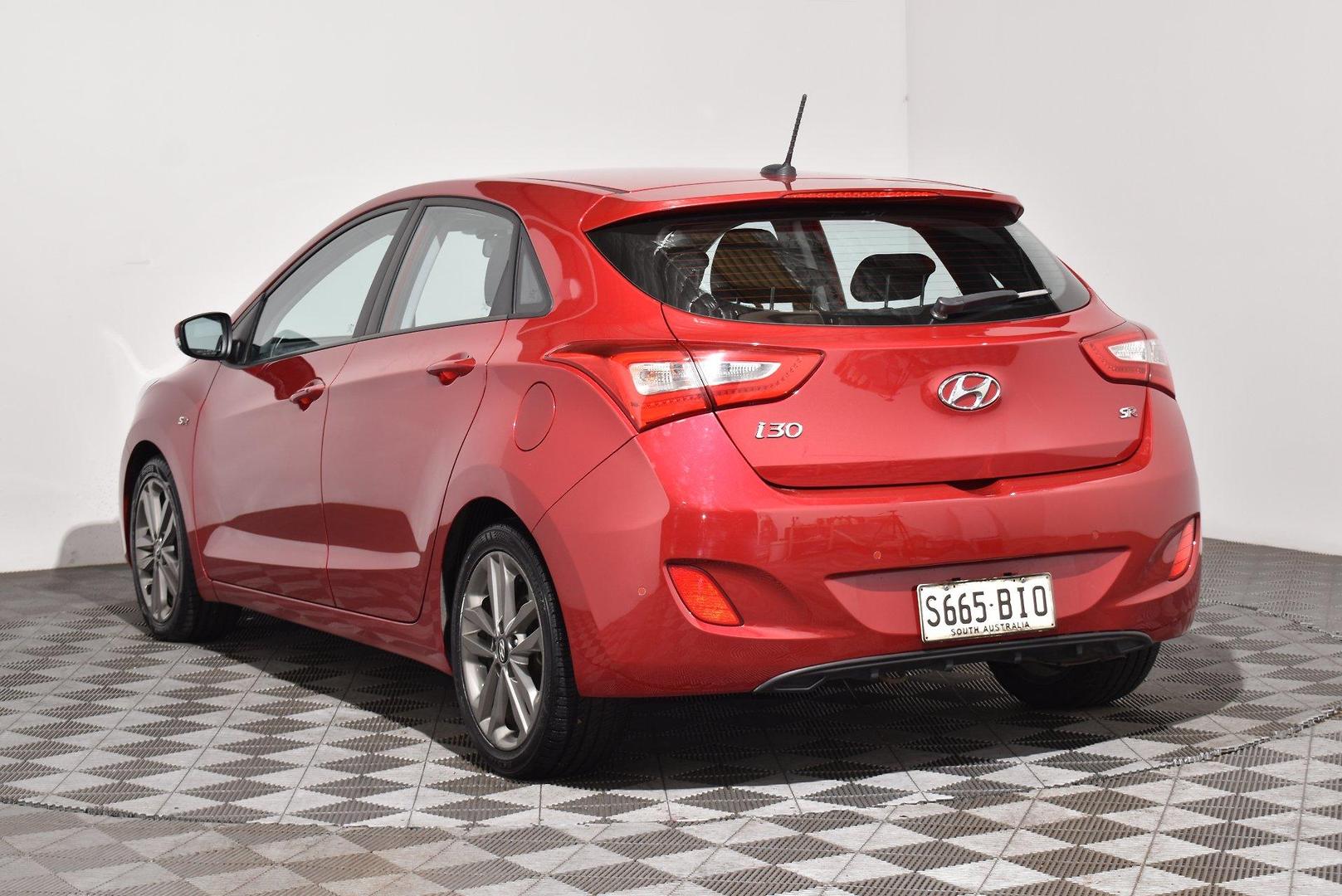 2015 Hyundai i30 SR — photo 2