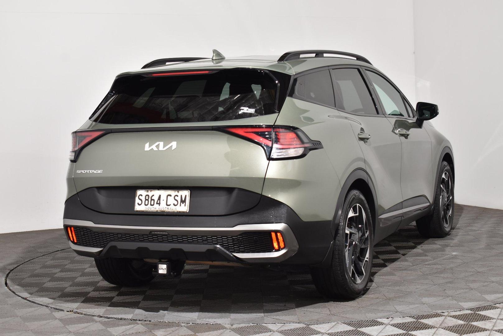 2022 Kia Sportage SX — photo 13
