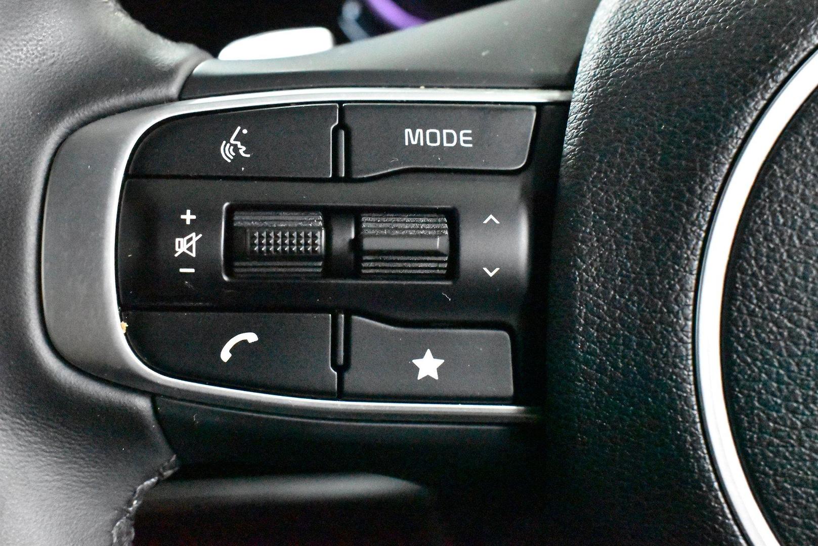 2022 Kia Sportage SX — photo 20