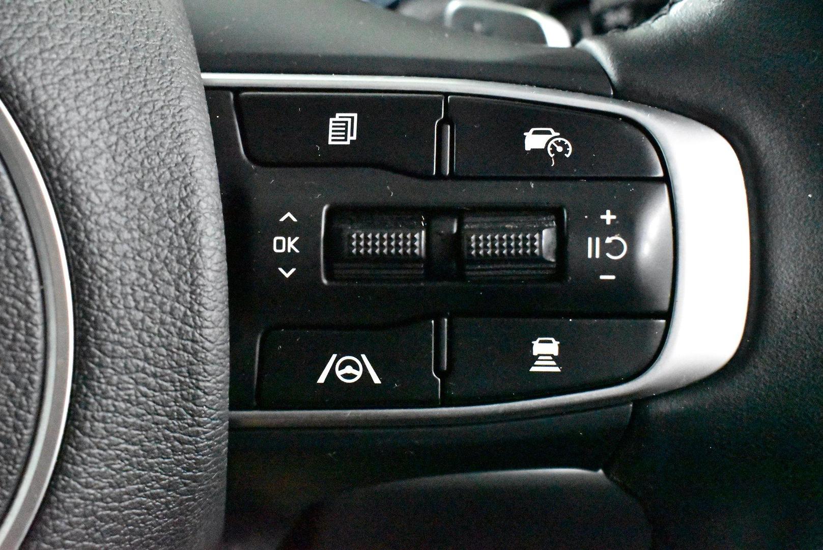 2022 Kia Sportage SX — photo 21