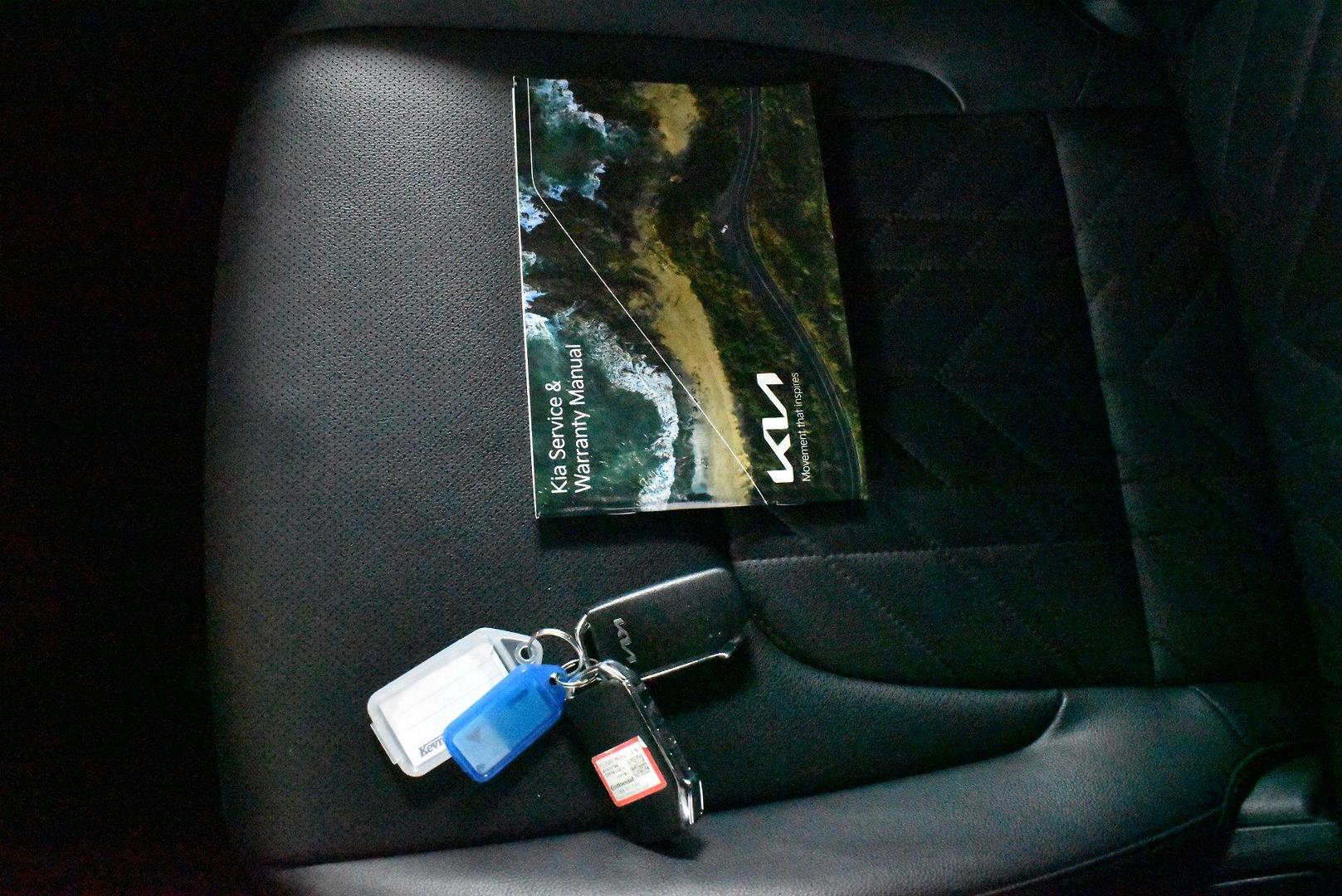 2022 Kia Sportage SX — photo 25
