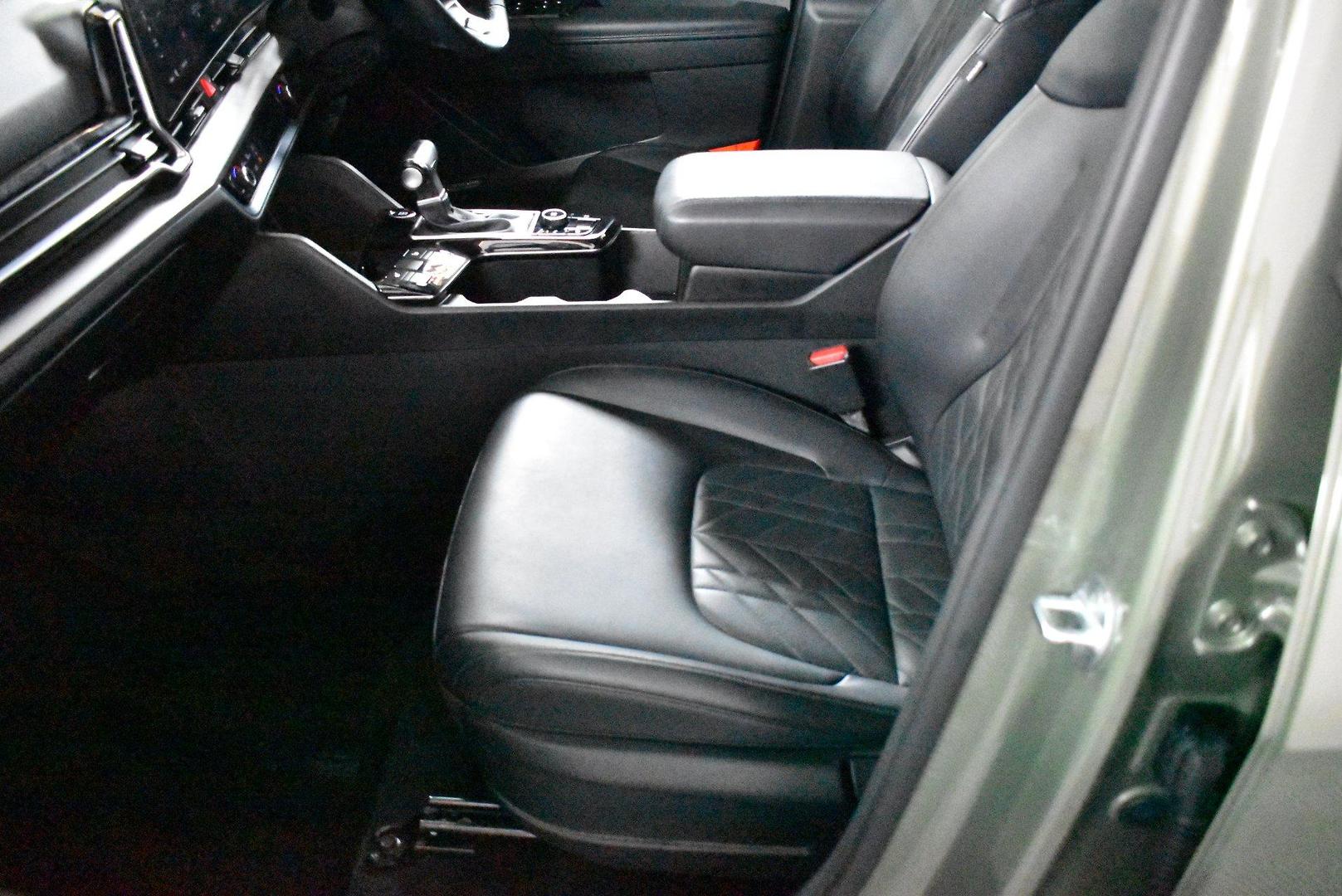 2022 Kia Sportage SX — photo 6