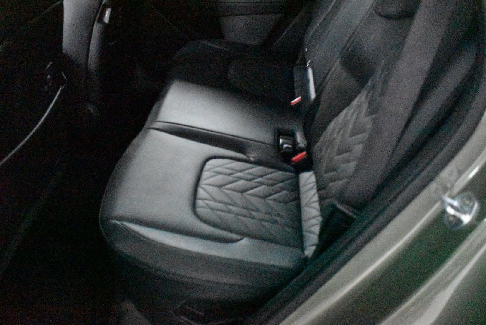 2022 Kia Sportage SX — photo 7