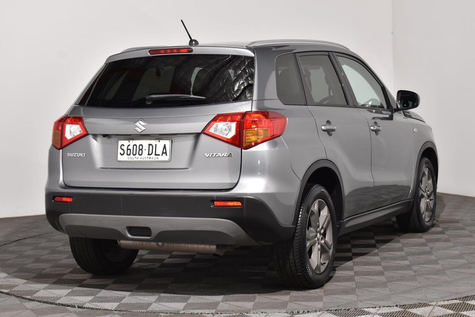 2016 Suzuki Vitara RTS — photo 14