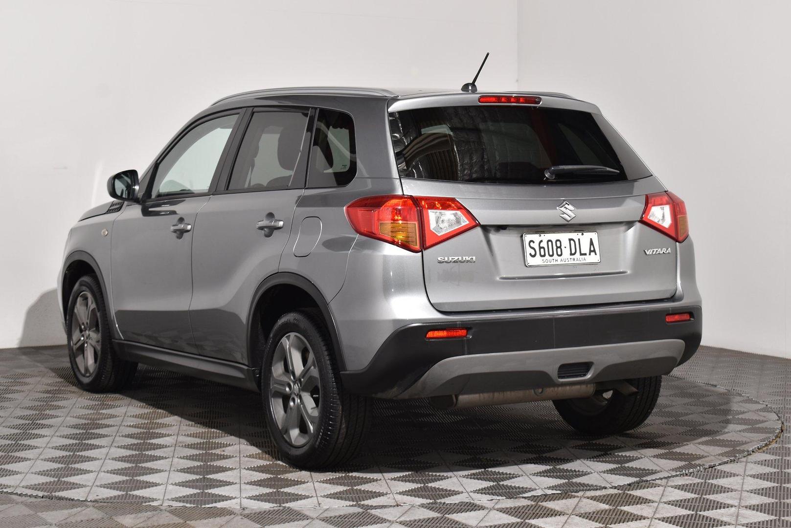 2016 Suzuki Vitara RTS — photo 2