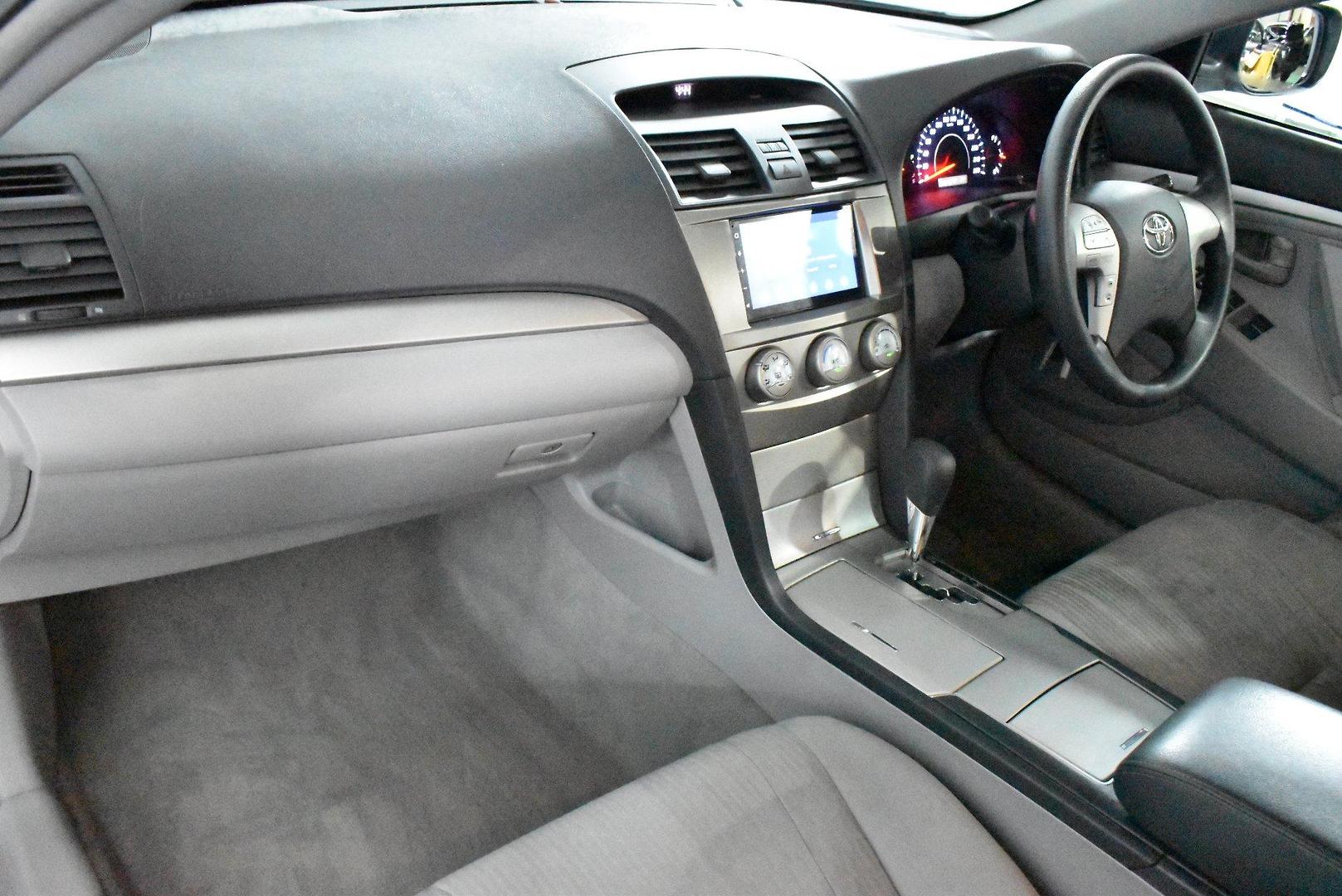 2010 Toyota Aurion ATX — photo 6