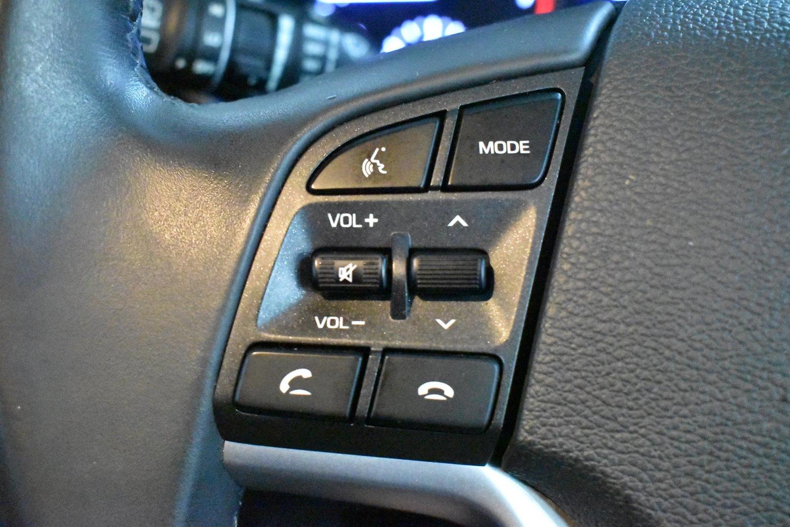 2019 Hyundai Tucson Active X — photo 21