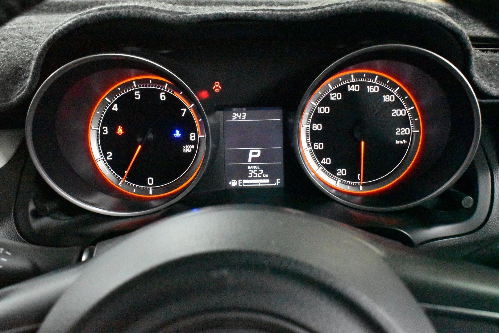 2018 Suzuki Swift GL Navigator — photo 24